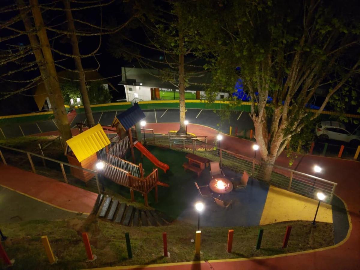 金色森林普萨达酒店 Campos do Jordão 外观 照片