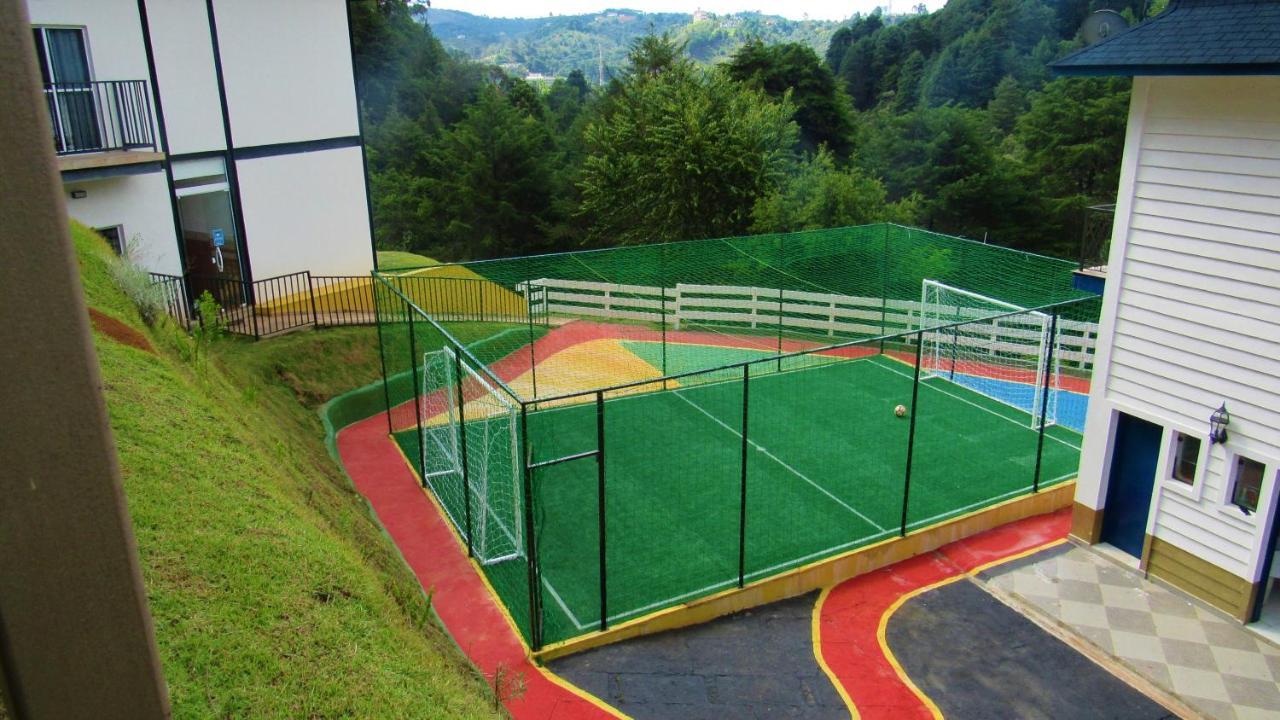金色森林普萨达酒店 Campos do Jordão 外观 照片